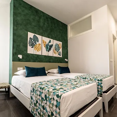 Celeste بيت ضيافة تْشيفالو